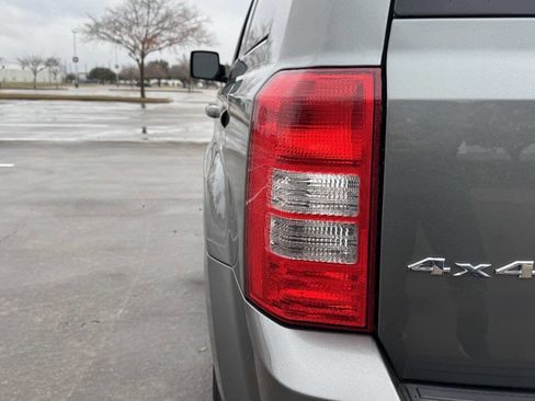 Used 2012 Jeep Patriot Latitude w/ Sun/Sound Group image 22