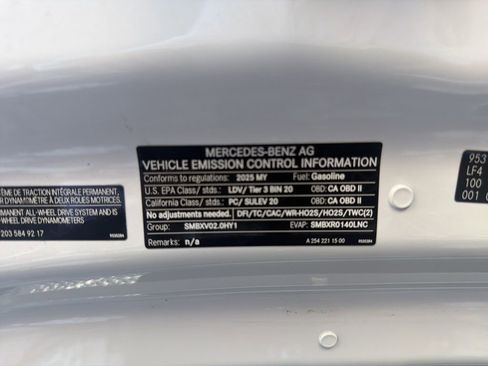 Used 2025 Mercedes-Benz E 350 4MATIC Sedan image 10