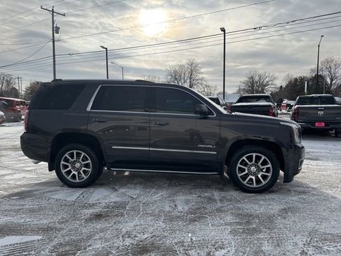 Used 2017 GMC Yukon Denali w/ Open Road Package image 25