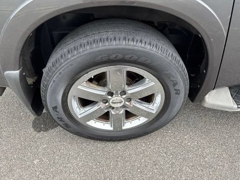 Used 2011 Nissan Armada Platinum AWD/4WD image 9