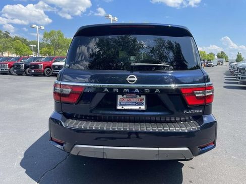 Used 2023 Nissan Armada Platinum w/ Captain's Chairs Package RWD image 5