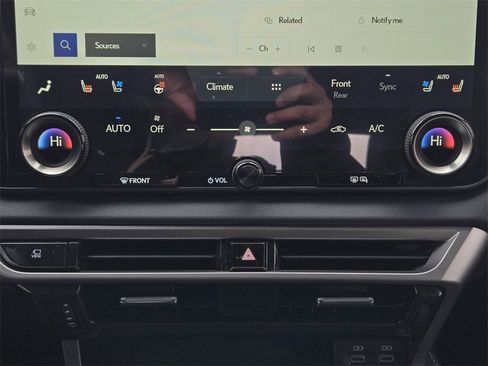 Used 2025 Lexus RX 350 Premium image 19