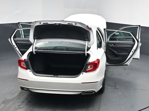 Used 2022 Honda Accord Sport Special Edition image 16