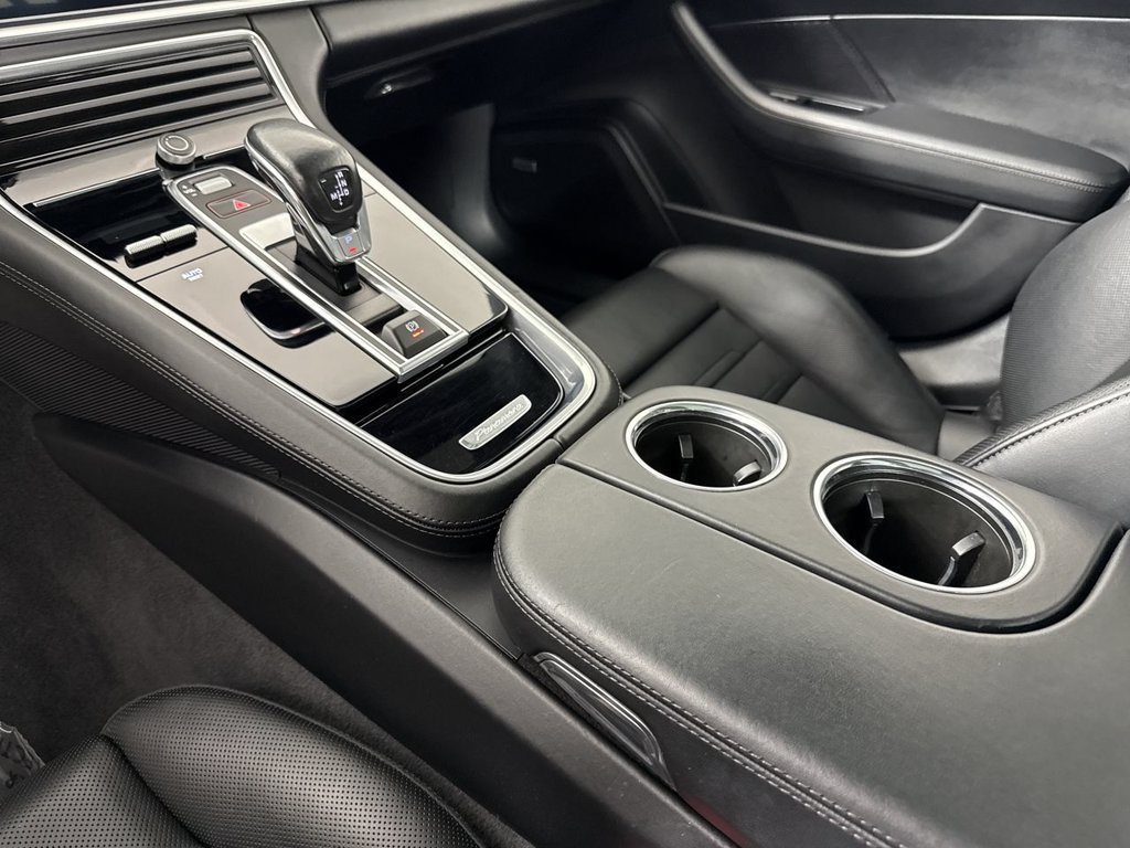 Certified 2020 Porsche Panamera GTS AWD/4WD image 31