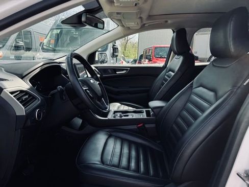 Used 2023 Ford Edge SEL w/ Convenience Package image 19