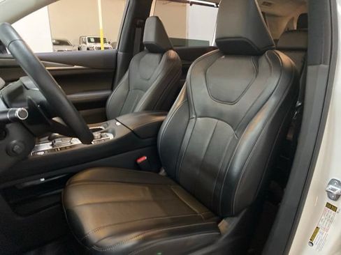 Used 2023 INFINITI QX60 Luxe FWD image 70