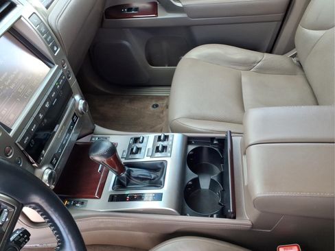 Used 2015 Lexus GX 460 Luxury AWD/4WD image 16