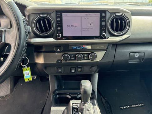 Used 2021 Toyota Tacoma SR5 RWD image 20