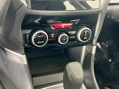 Used 2023 Subaru Forester Premium image 15