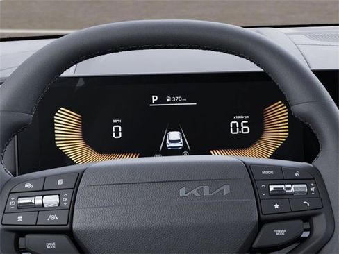 New 2026 Kia Sportage EX image 21