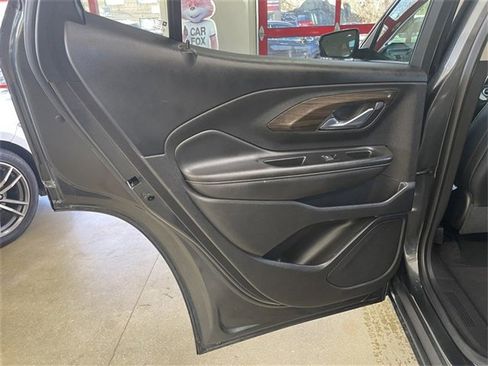 Used 2019 GMC Terrain Denali w/ Driver Alert Package II image 33