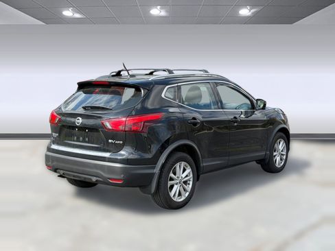 Used 2019 Nissan Rogue Sport SV w/ Technology Package image 7