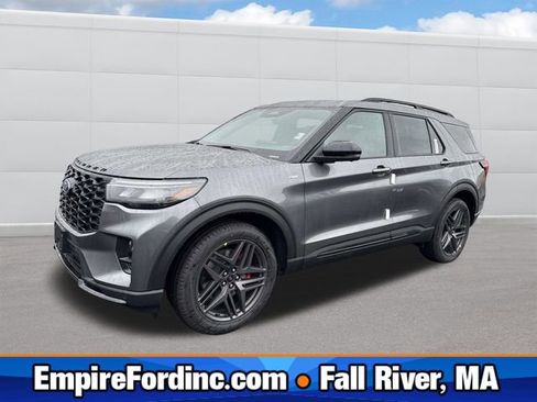 New 2026 Ford Explorer ST-Line w/ ST-Line Street Pack AWD/4WD image 1