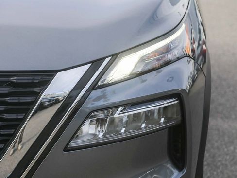 Used 2021 Nissan Rogue SL FWD image 4