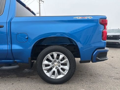 Used 2022 Chevrolet Silverado 1500 Custom w/ LPO, Dark Essentials Package image 7