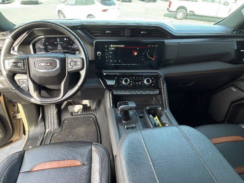 Used 2023 GMC Sierra 1500 AT4 image 20