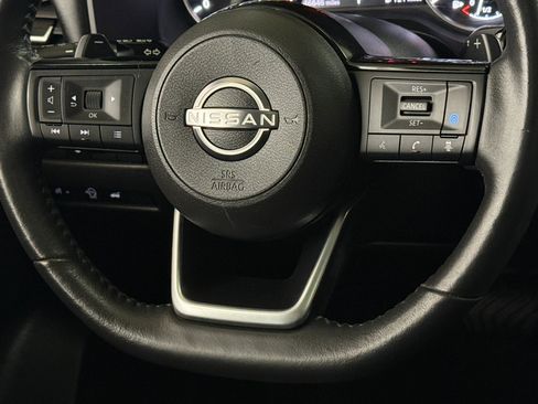 Used 2023 Nissan Rogue SL w/ SL Premium Package image 45