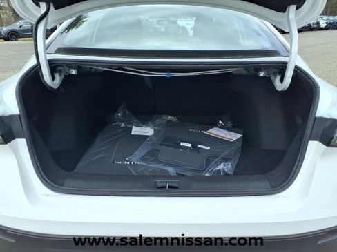 New 2026 Nissan Sentra SV w/ SV Convenience Package FWD image 6