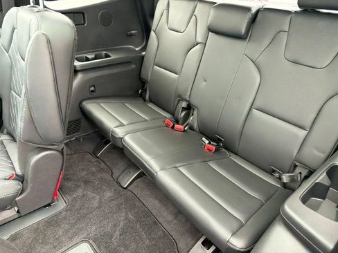 Used 2023 Kia Telluride SX Prestige X-Line AWD/4WD image 17