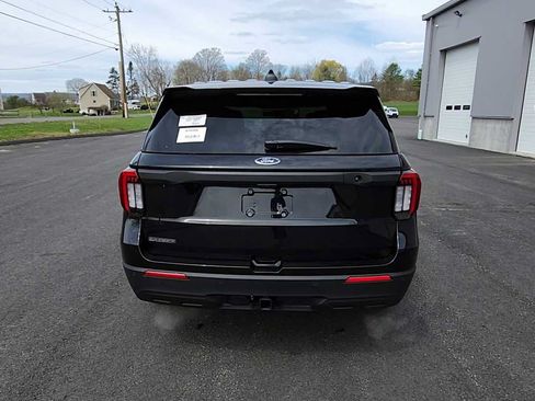 New 2026 Ford Explorer 4WD Police Interceptor image 7