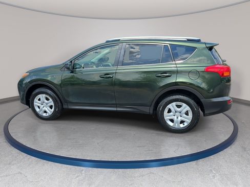 Used 2013 Toyota RAV4 LE FWD image 8
