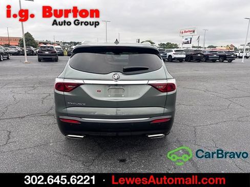 Used 2023 Buick Enclave Essence w/ Experience Buick Package FWD image 4