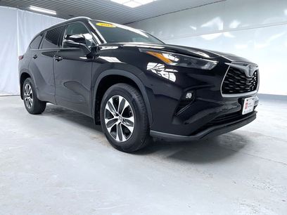 Certified 2022 Toyota Highlander XLE