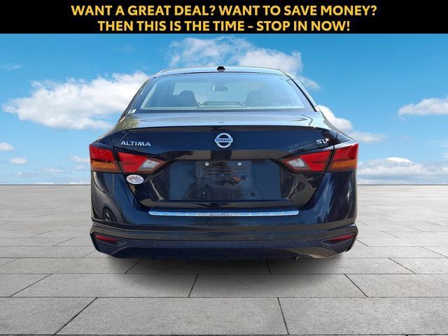 Used 2022 Nissan Altima 2.5 SV FWD image 7