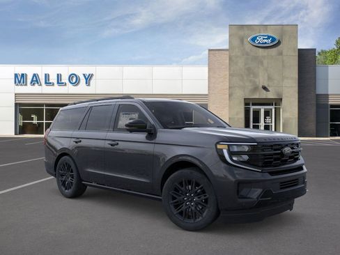 New 2026 Ford Expedition Platinum w/ Stealth Appearance Package image 7