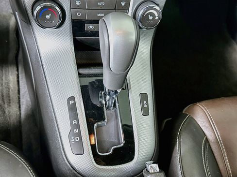 Used 2015 Chevrolet Cruze LTZ w/ Sun, Sound and Sport Package FWD image 24
