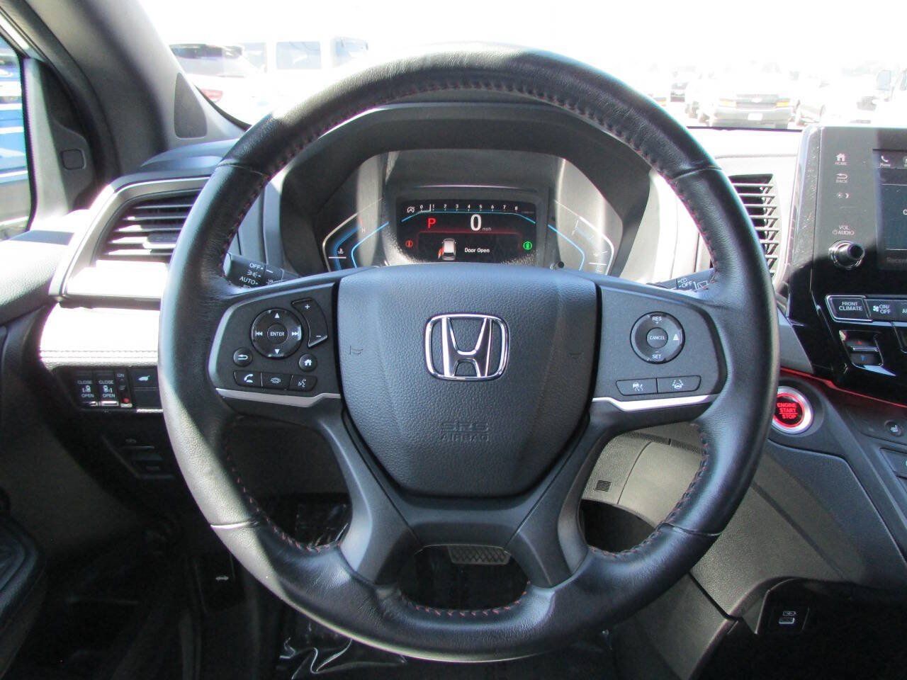 Used 2024 Honda Odyssey Sport image 23