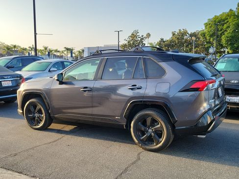 Used 2020 Toyota RAV4 XSE w/ XSE Grade Weather Package AWD/4WD image 3