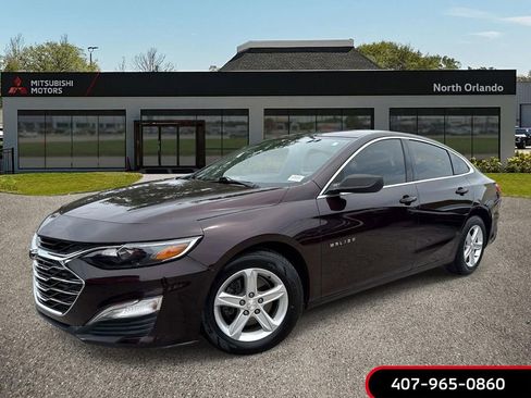 Used 2021 Chevrolet Malibu LS FWD image 1