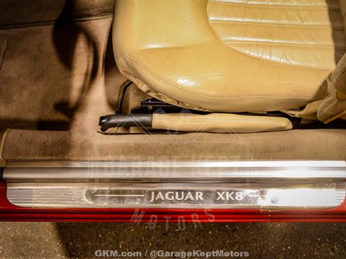 Used 2000 Jaguar XK8 Convertible RWD image 83