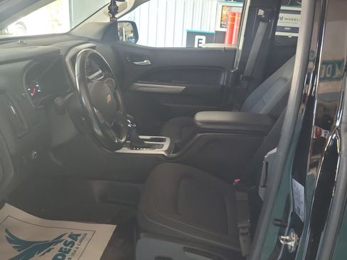 Used 2022 Chevrolet Colorado LT w/ Fleet Safety Package RWD image 8