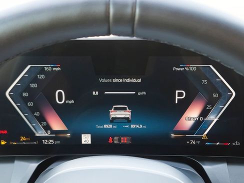 Used 2025 BMW X3 xDrive30i w/ M Sport Package image 13