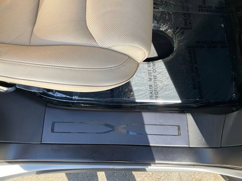 Used 2016 Tesla Model X 75D AWD/4WD image 61