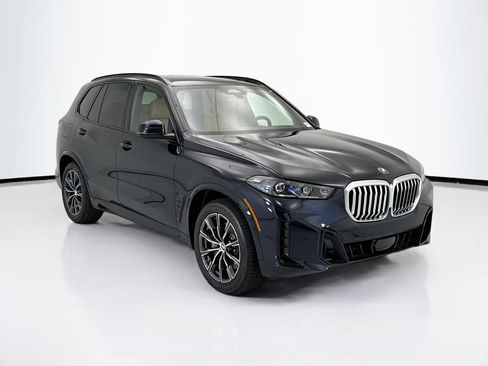 Used 2026 BMW X5 xDrive50e w/ M Sport Package AWD/4WD image 3