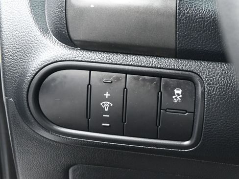 Used 2017 Kia Forte LX w/ LX Popular Package image 21