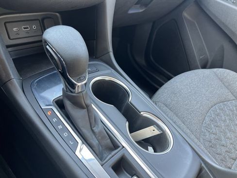 Used 2024 Chevrolet Equinox LT w/ LPO, Floor Liner Package FWD image 16