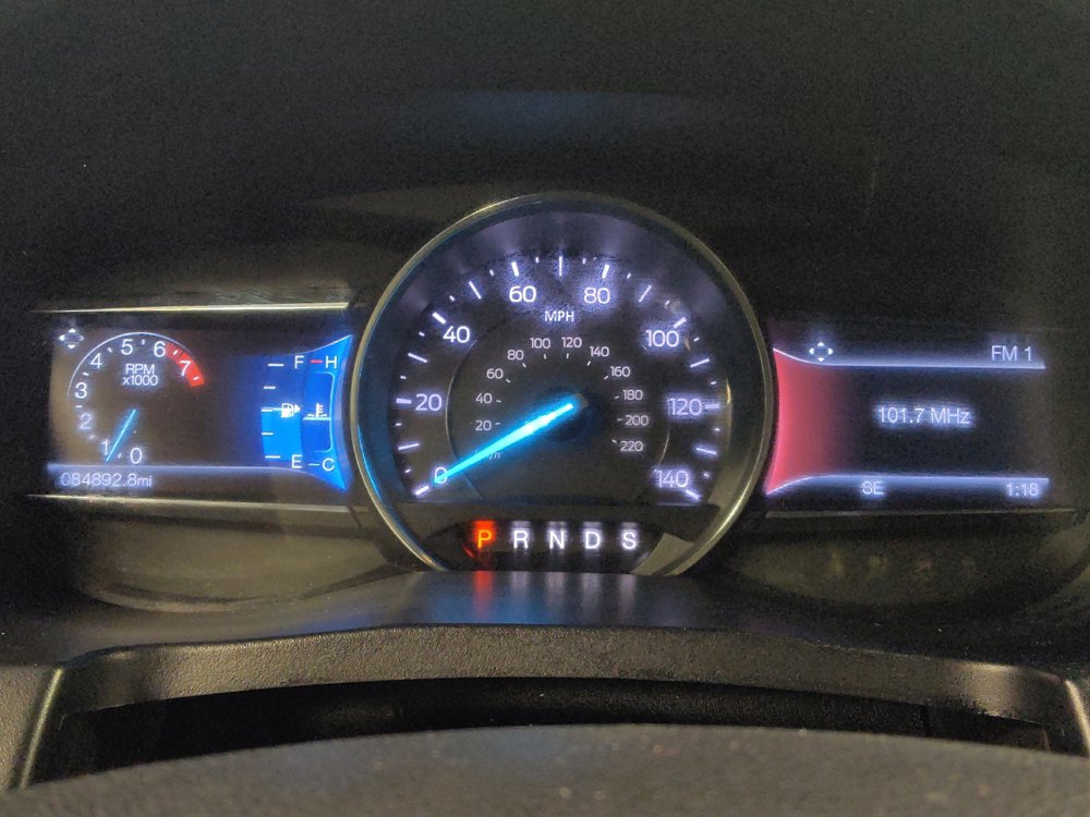 Used 2016 Ford Explorer XLT w/ Equipment Group 202A AWD/4WD image 23