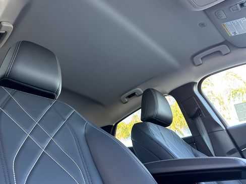 Used 2025 Ford Mustang Mach-E Select RWD image 18