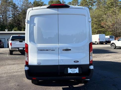 New 2026 Ford Transit 250 Base image 5