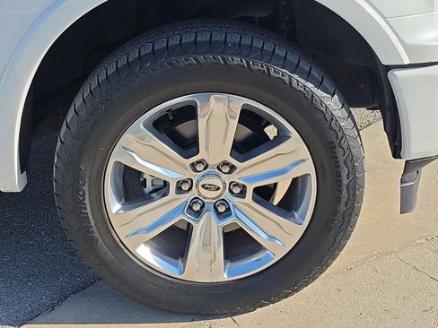 Used 2019 Ford F150 Platinum w/ Equipment Group 701A Luxury AWD/4WD image 29