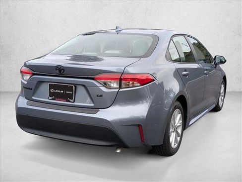 Used 2026 Toyota Corolla LE image 7