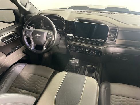 Certified 2024 Chevrolet Silverado 1500 ZR2 w/ Technology Package image 5