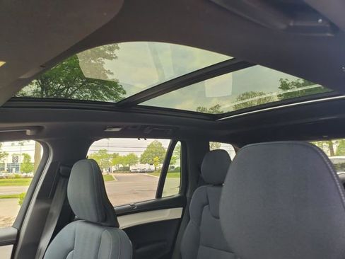 Used 2025 Volvo XC90 B5 Ultra AWD/4WD image 14