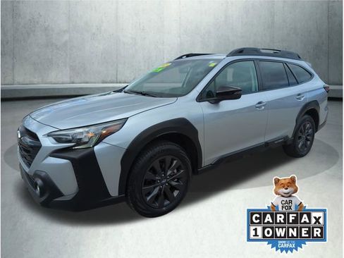 Used 2025 Subaru Outback Onyx Edition AWD/4WD image 1
