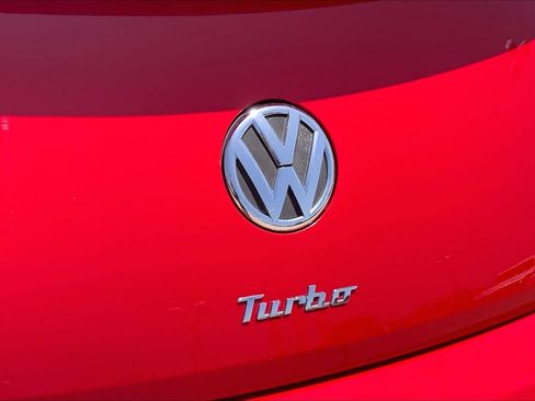 Used 2012 Volkswagen Beetle 2.0T FWD image 26