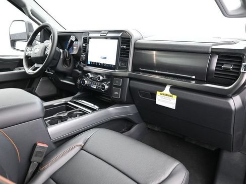 New 2026 Ford F350 Lariat w/ Lariat Ultimate Package AWD/4WD image 10